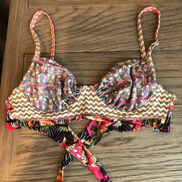 Maaji bikini top - Picture 2 of 2